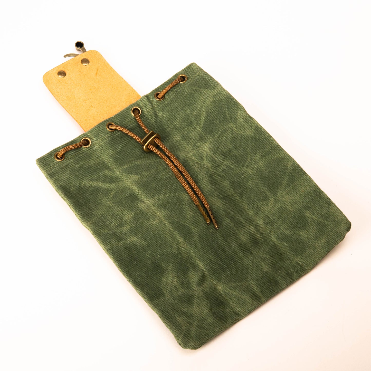 Foraging Pouch